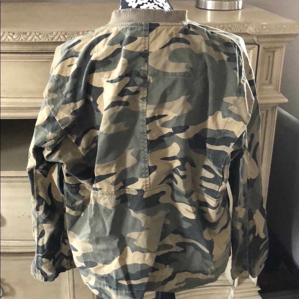 Gilded Intent Camo Button Down Jacket New - image 5